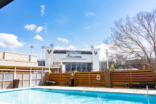 Images Holiday Inn Nashville-Vanderbilt (Dwtn) by IHG