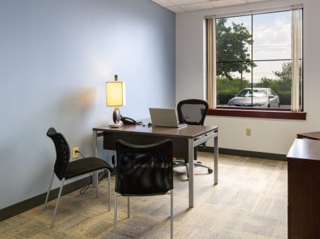Image 10 | Regus - Tennessee, Brentwood - Brentwood Center (Office Suites Plus)