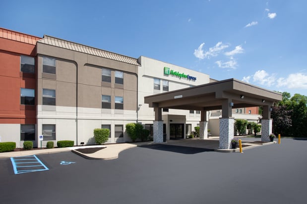 Images Holiday Inn Express Fremont by IHG