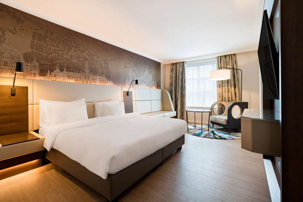 Premium Room Radisson Blu Hotel, Antwerp City Centre Antwerpen 03 203 12 34