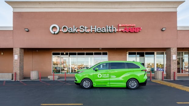 Images Oak Street Health Commerce City Primary Care Clinic
