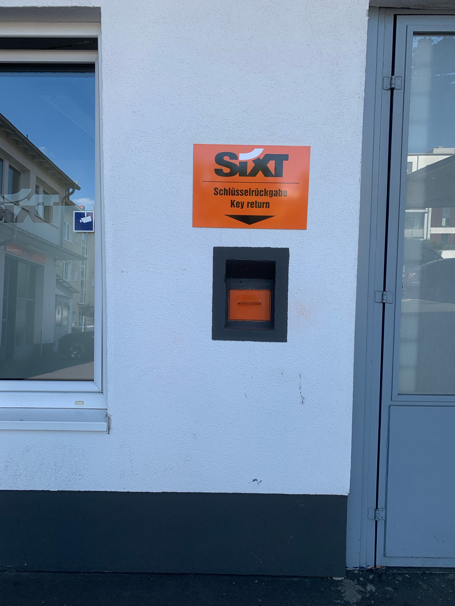 SIXT Autovermietung Bonn, Godesberger Allee 2-6 in Bonn