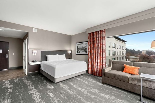 Images Hampton Inn & Suites Spokane Downtown-South