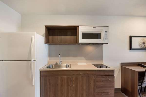Images WoodSpring Suites Colorado Springs North - Air Force Academy