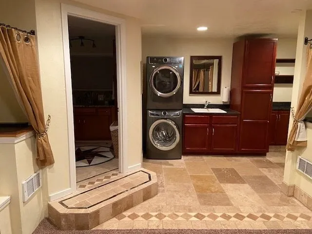 Signature Surfaces NW Image