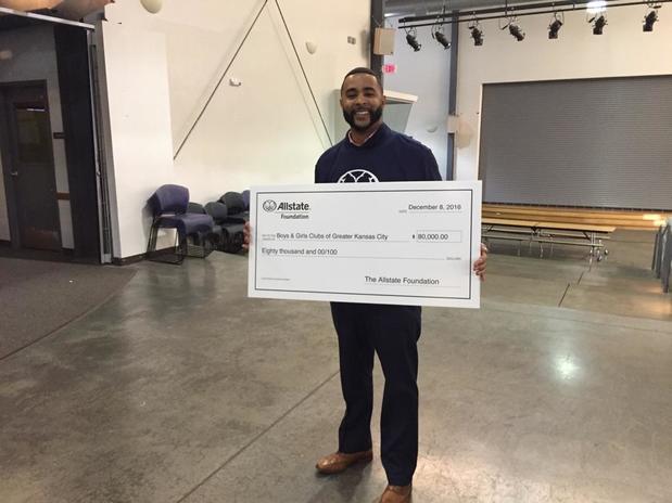 Images Jarrett Devereaux: Allstate Insurance