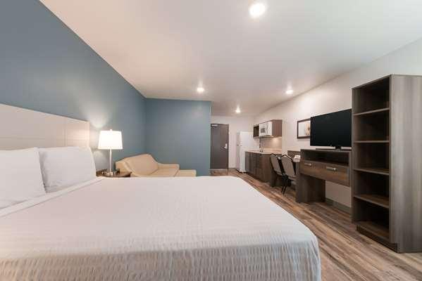 Images WoodSpring Suites Philadelphia Northeast