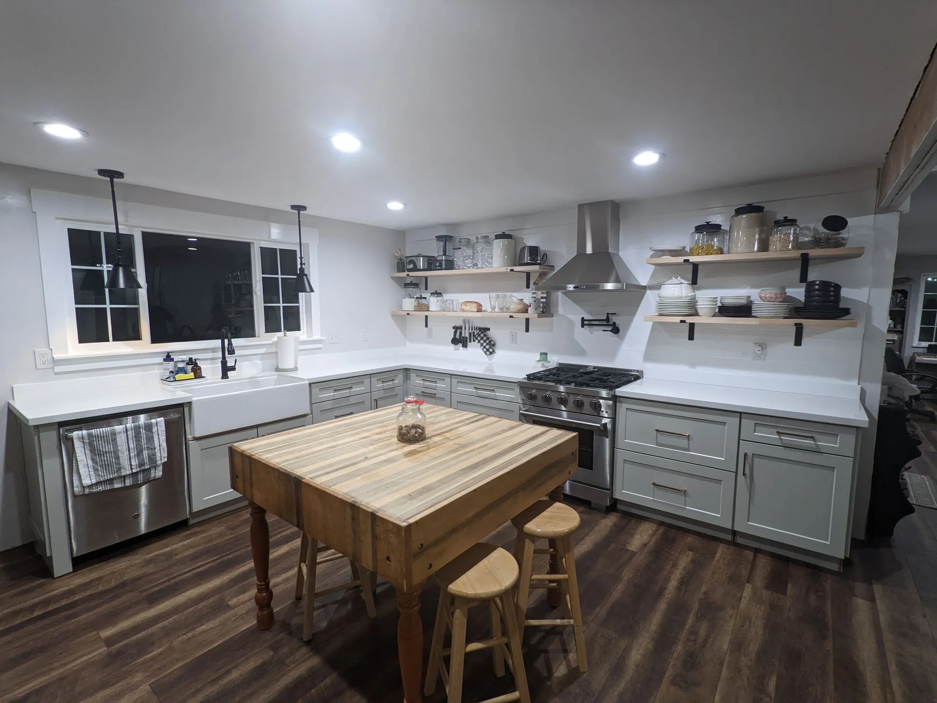 Express Cabinets Image