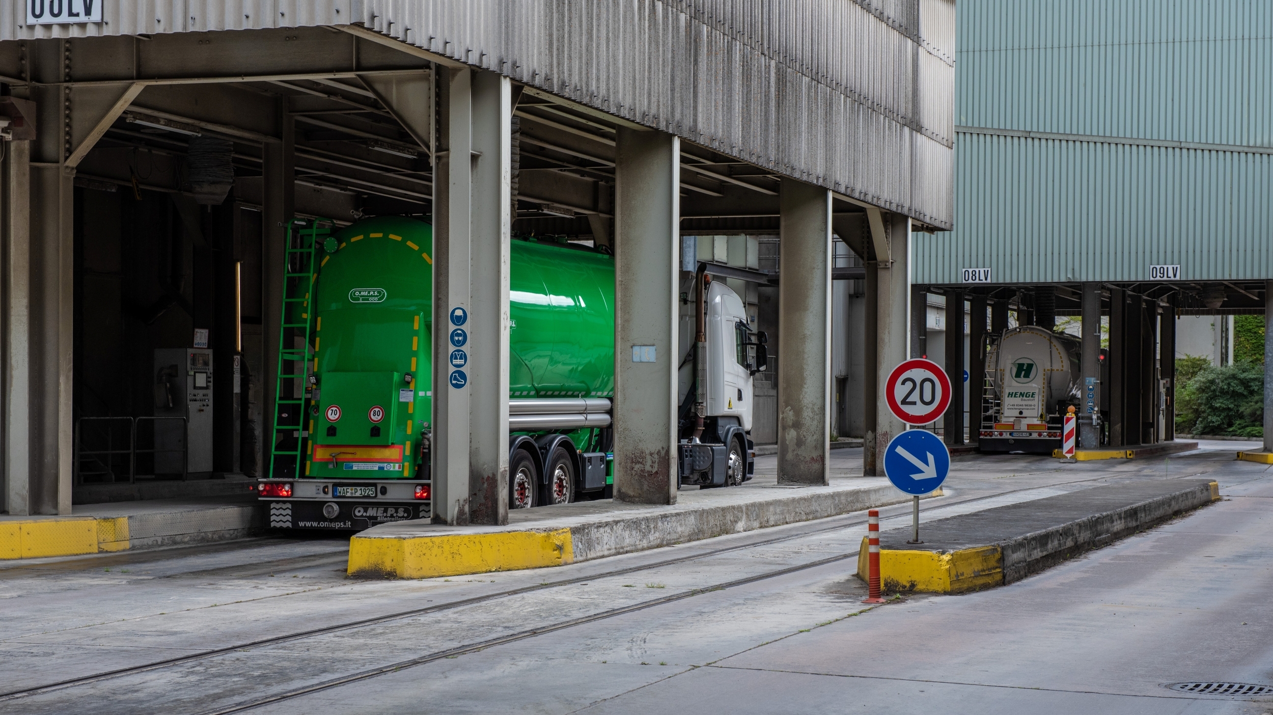 Bild 3 Heidelberg Materials - Werkszufahrt in Leimen