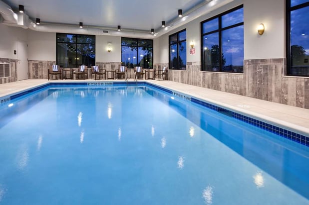 Images Hampton Inn Spicer Green Lake