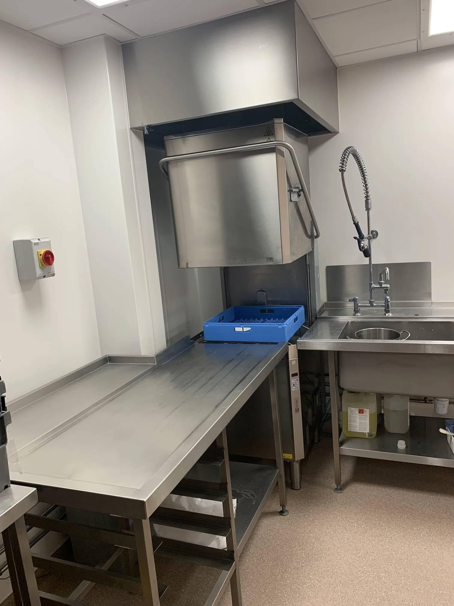 Images Advanced Catering Services Ltd