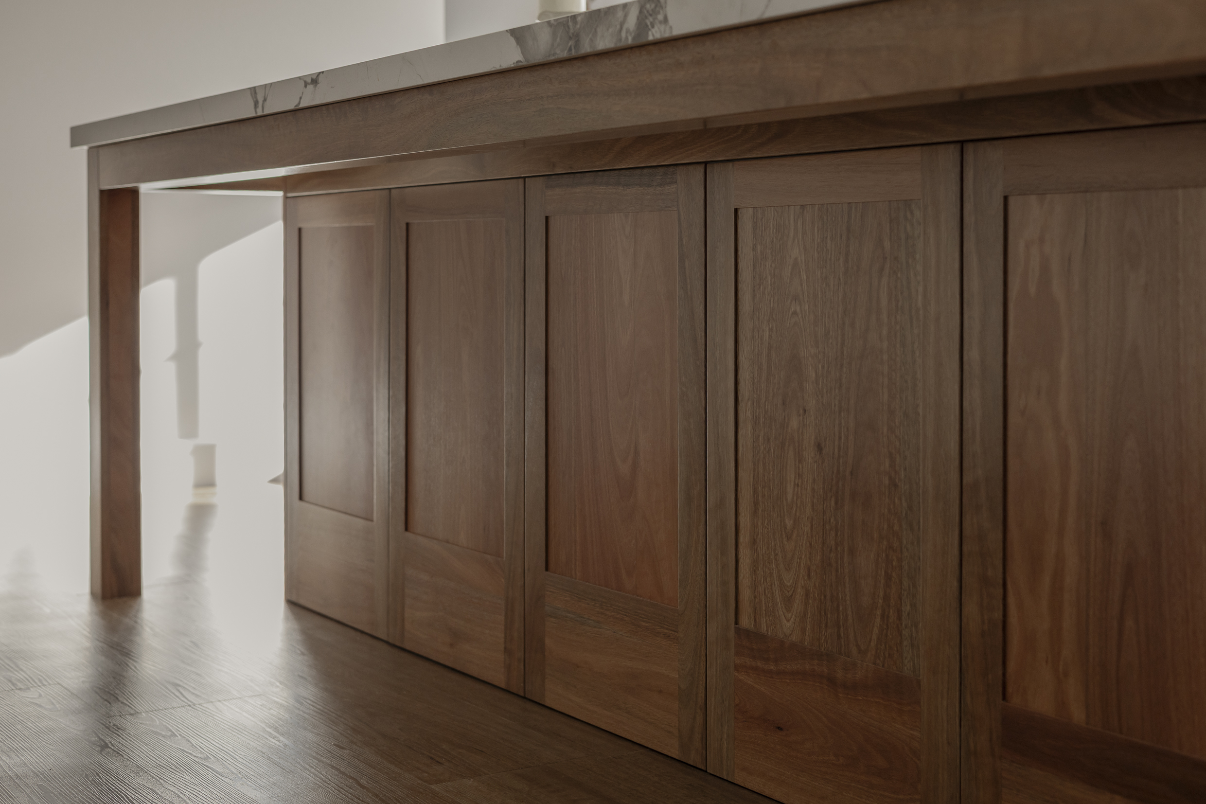 Images Elegant Kitchens & Joinery