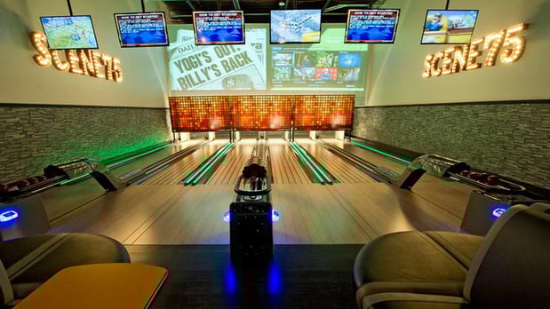 Images Holiday Inn & Suites Cincinnati-Eastgate (I-275E) by IHG