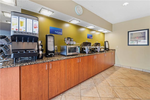 Images Best Western Ambassador Inn & Suites