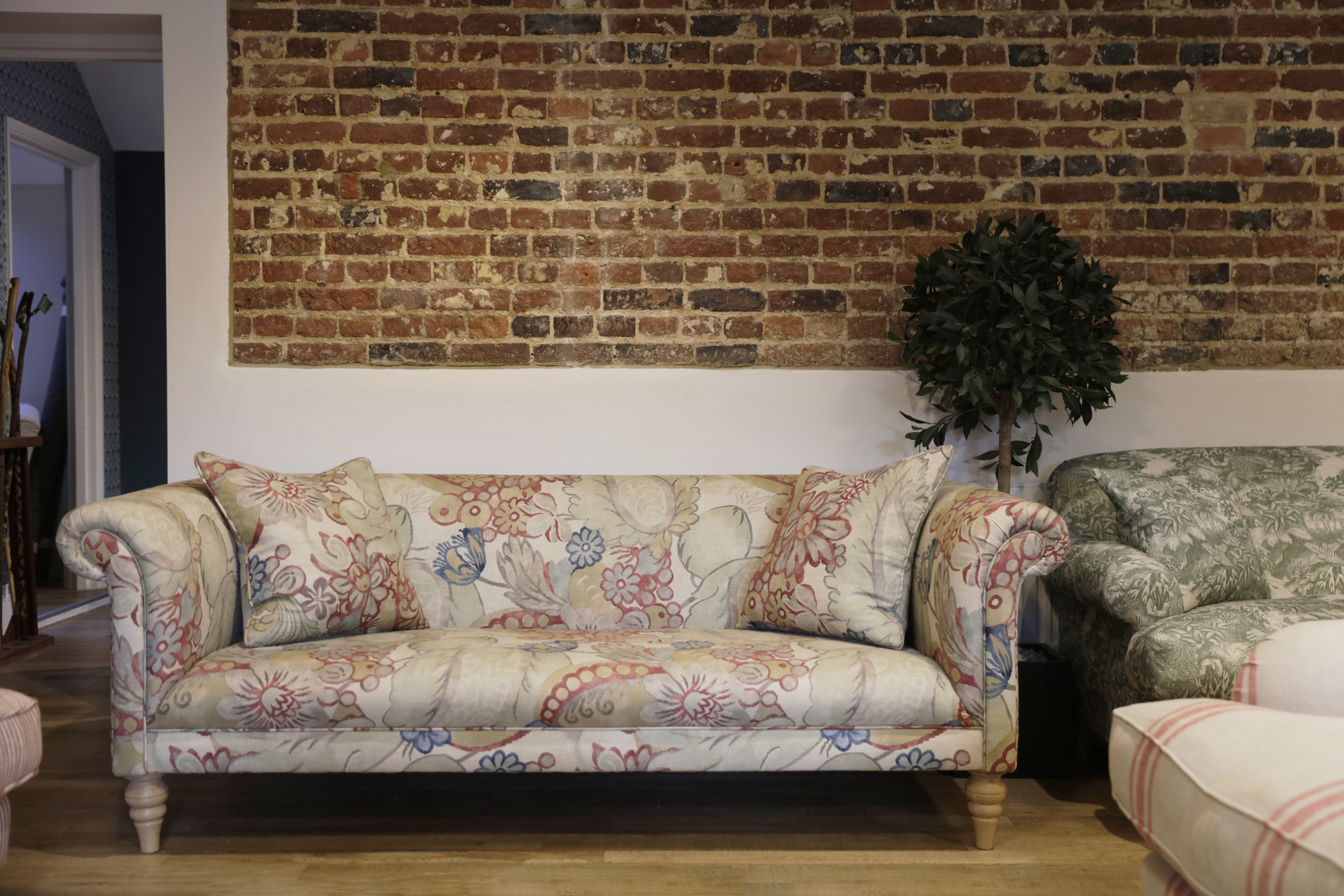 Images Sofas & Stuff - Basingstoke