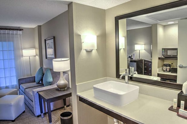 Images Embassy Suites by Hilton Indianapolis North