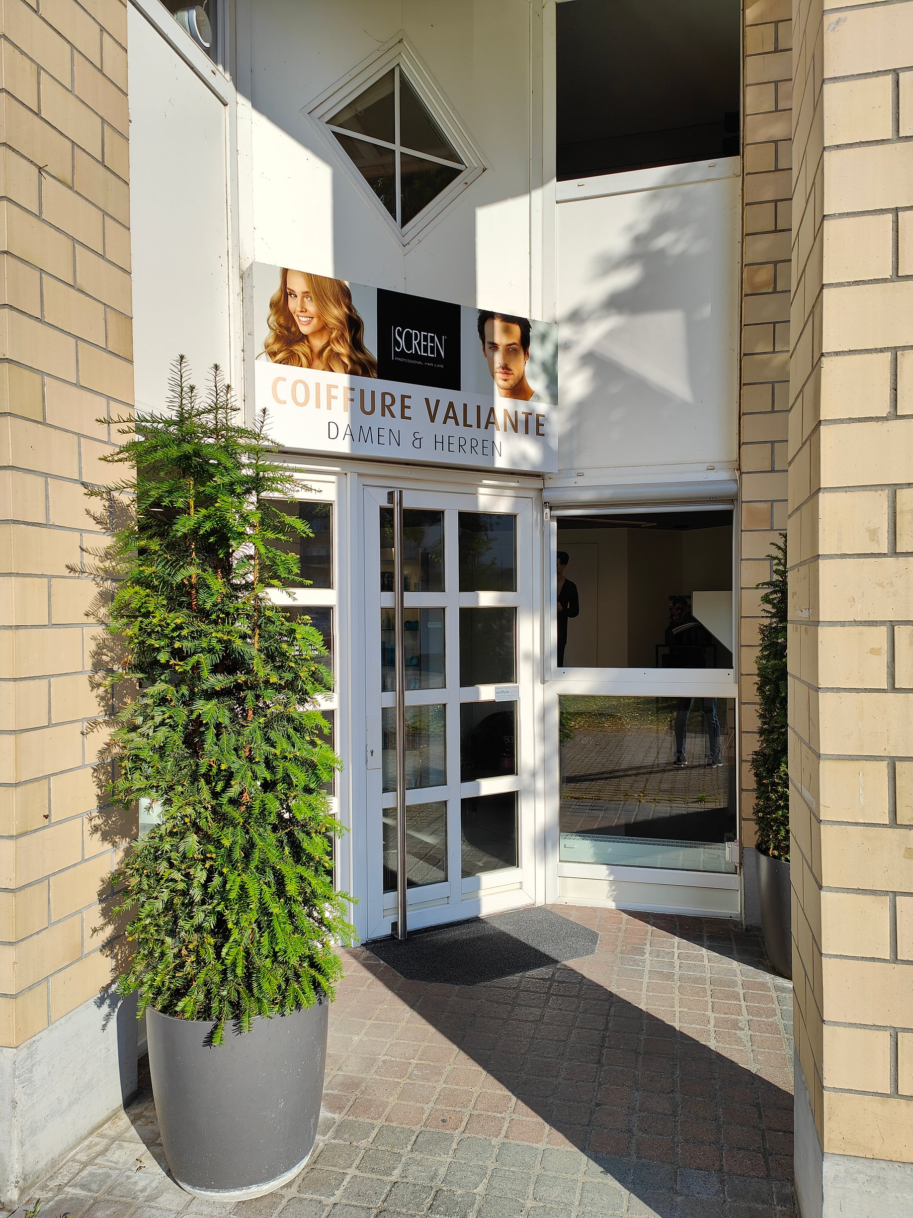 Coiffure Valiante, Brunnenstrasse 21 in Uster