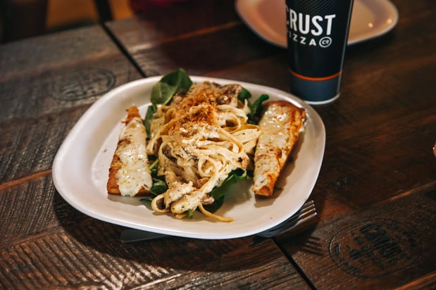 Images Crust Pizza Co. - Baton Rouge