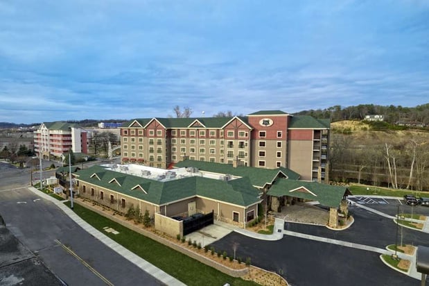 Images Black Fox Lodge Pigeon Forge, Tapestry Collection by Hilton
