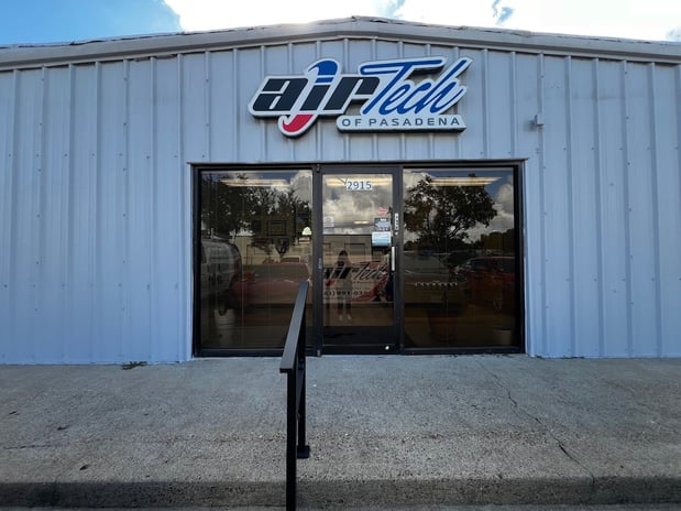 Images Air Tech of Pasadena - Miles Service