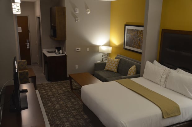 Images Holiday Inn Express & Suites Albany by IHG