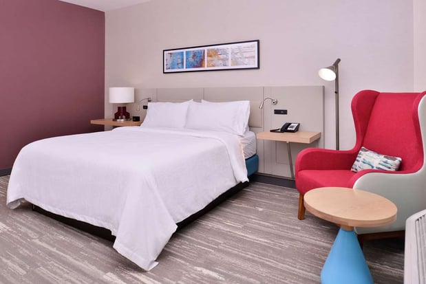 Images Hilton Garden Inn Kansas City Airport