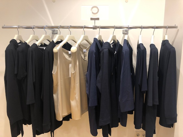 Marina Rinaldi, Mittelstraße 40 in Köln