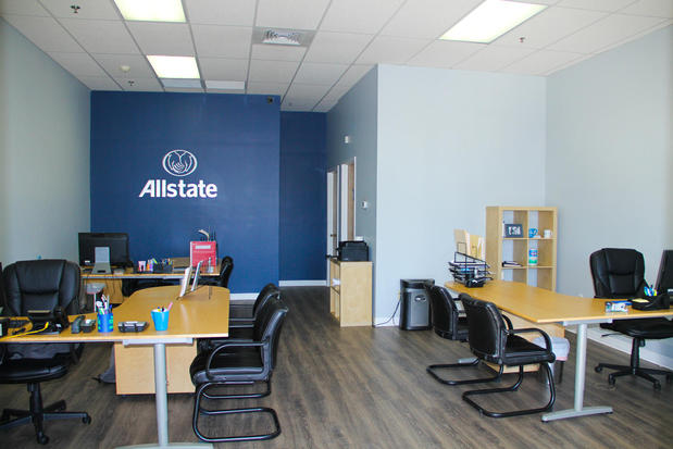 Images Ricky Garcia: Allstate Insurance