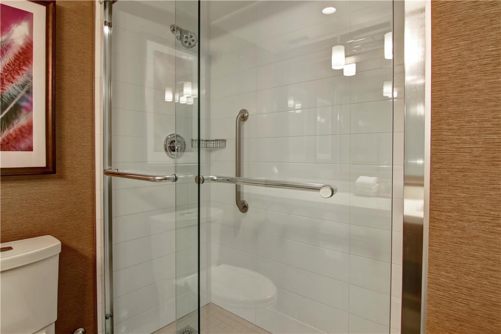 Images DoubleTree by Hilton Hotel West Edmonton