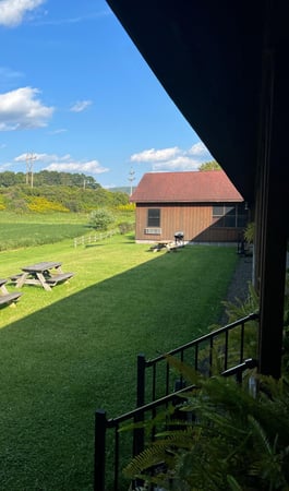 Images Redwood Inn & Suites