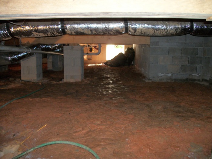 Before - wet crawlspace All-Dry of the Carolinas Laurens (864)469-2559