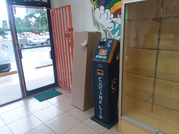Images CoinFlip Bitcoin ATM - Sports Tobacco & More 4 (Doral)
