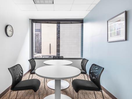 Regus - Illinois, Chicago - CBD - River North Photo