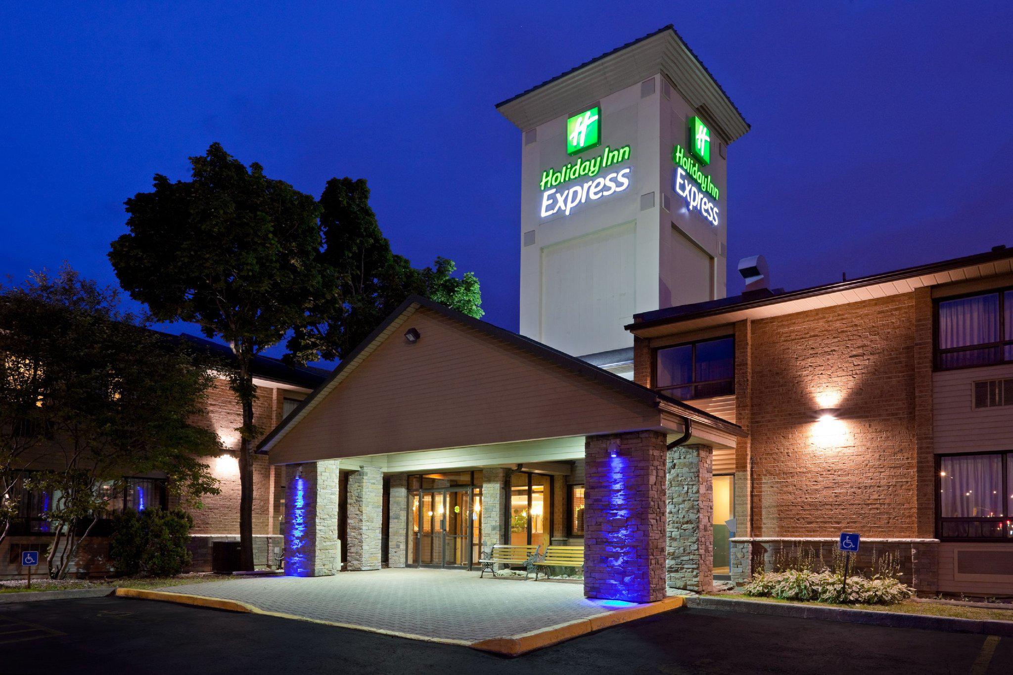Holiday Inn Express Toronto East - Scarborough, an IHG Hotel Scarborough (416)439-9666