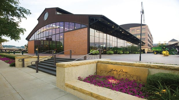 Images Holiday Inn Express Moline - Quad Cities by IHG
