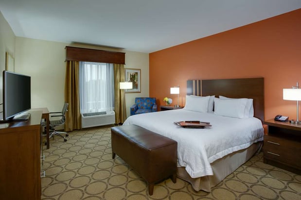 Images Hampton Inn & Suites Philadelphia/Bensalem