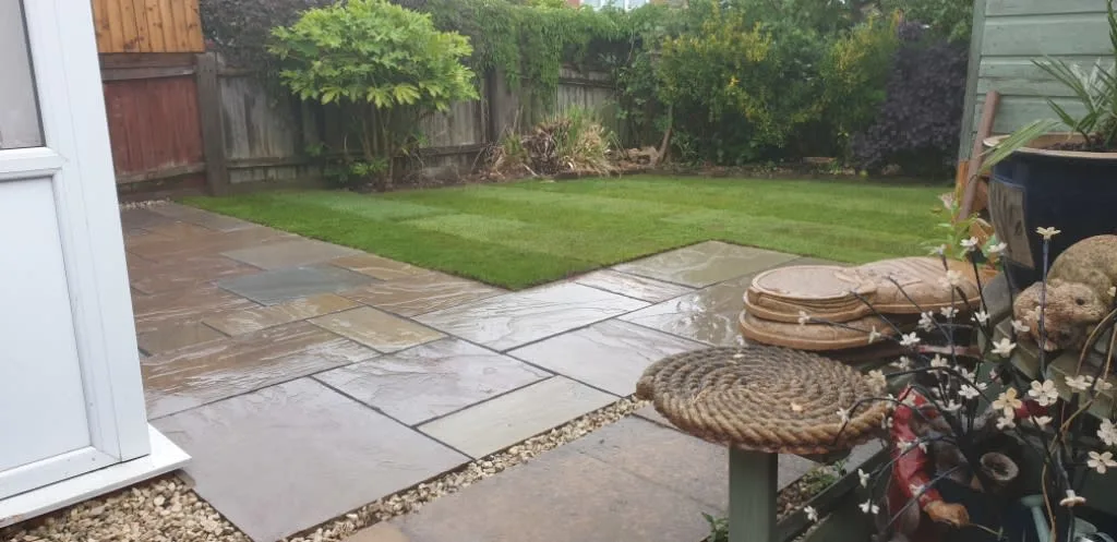 Images Kingston Views Landscaping