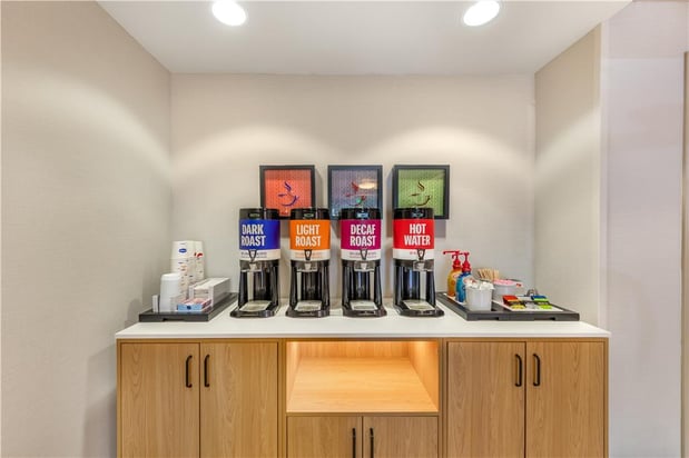 Images Hampton Inn & Suites Moreno Valley