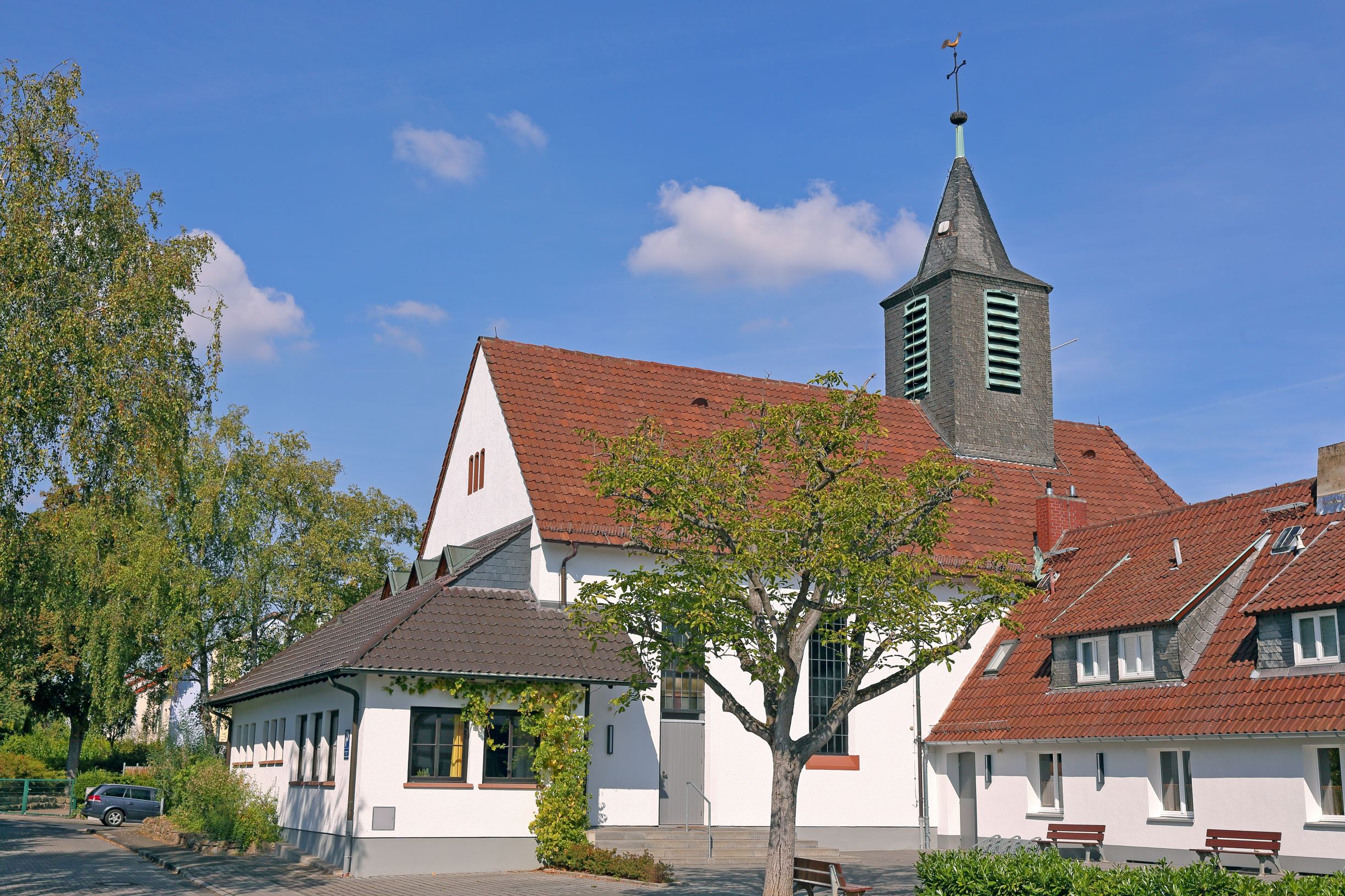 Evangelische Kirche Mainz-Finthen - Evangelische Kirchengemeinde Finthen, Huttenstr. 1 in Mainz
