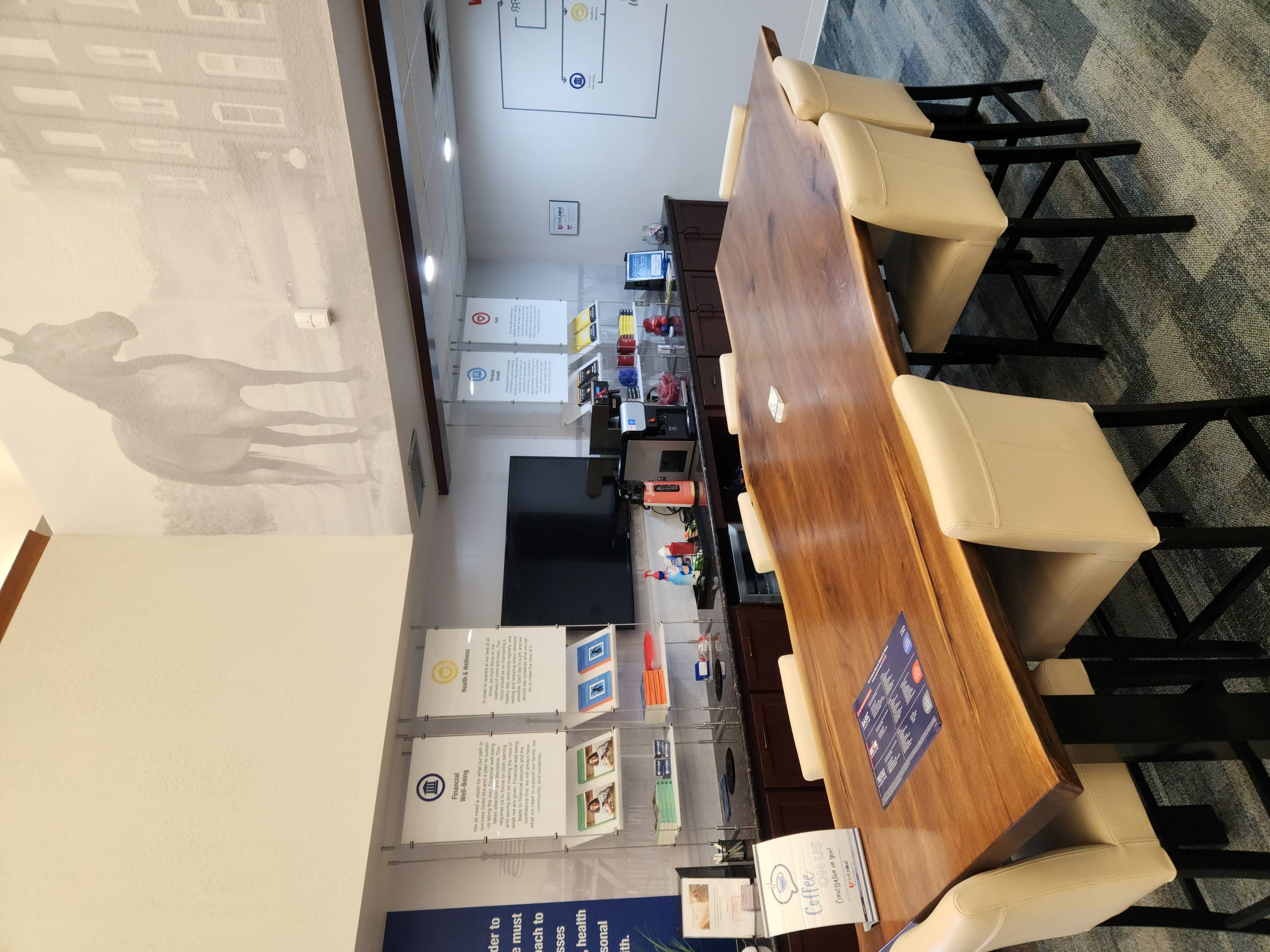First United Bank - Purcell - interior customer refreshment area