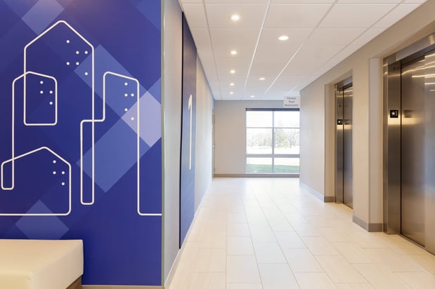 Images Holiday Inn Express Dallas Medical - Market Ctr by IHG