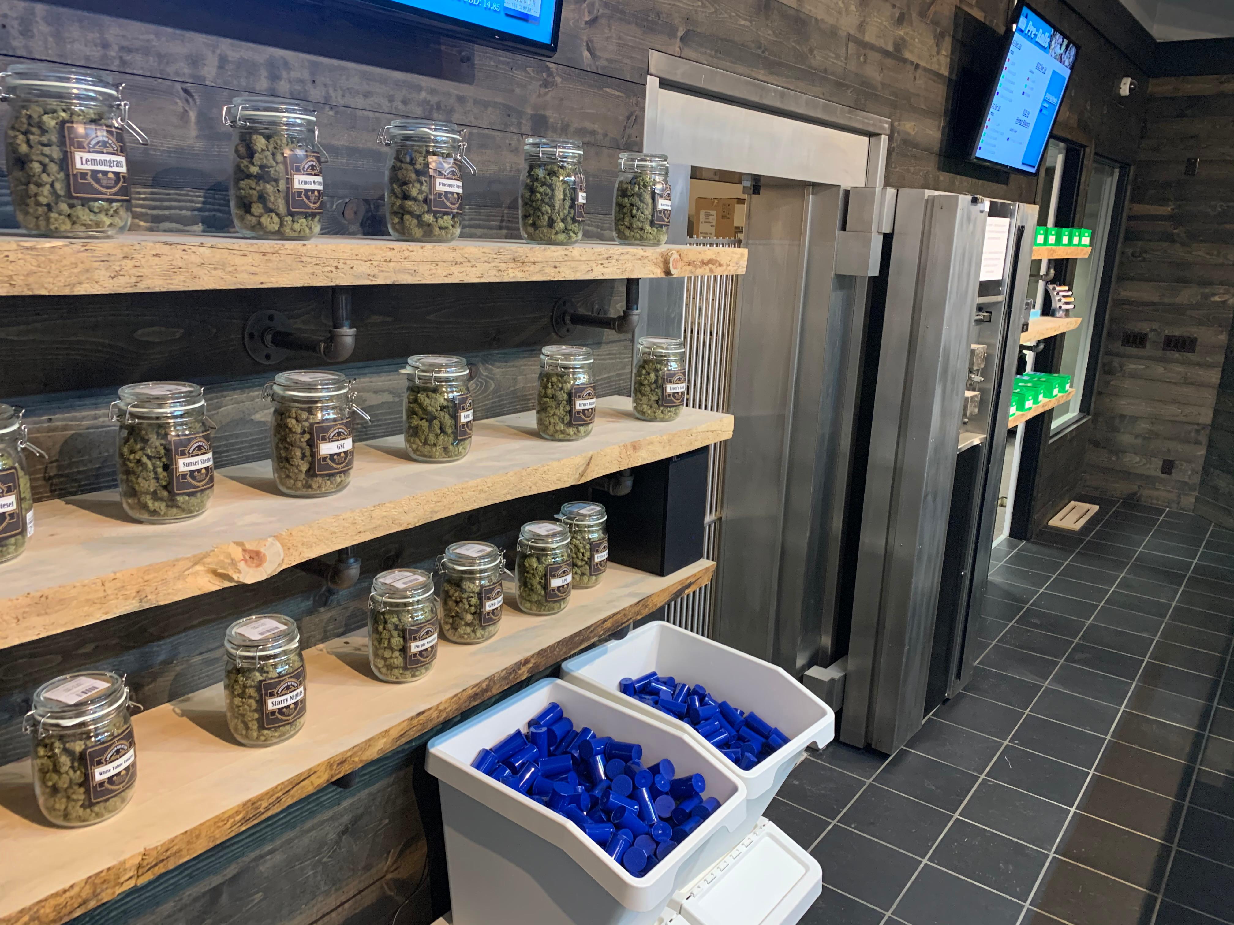 Oregon Bud Company Recreational Marijuana Dispensary - Cesar Chavez Photo