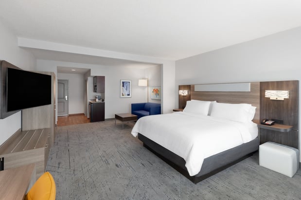 Images Holiday Inn Express & Suites Huntsville West - Research Park by IHG
