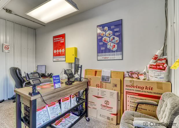 Images CubeSmart Self Storage