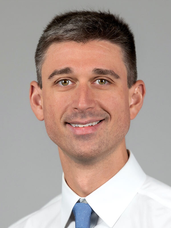 Alexander C Vlahu