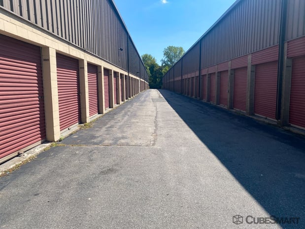 Images CubeSmart Self Storage