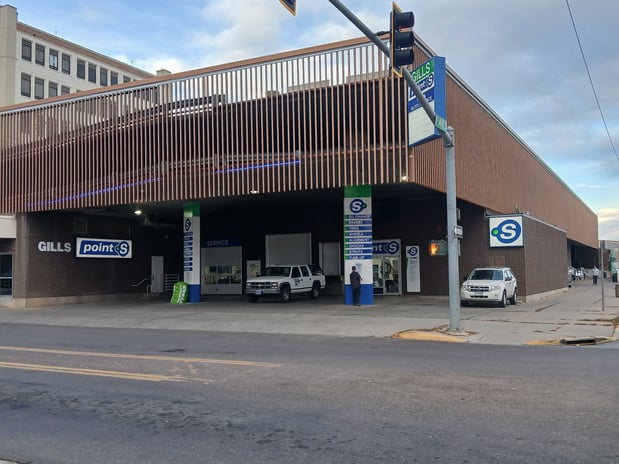 Images Gills Point S Tire & Auto Service