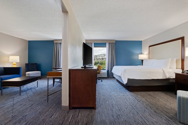 Images Holiday Inn Express & Suites Cincinnati Riverfront by IHG
