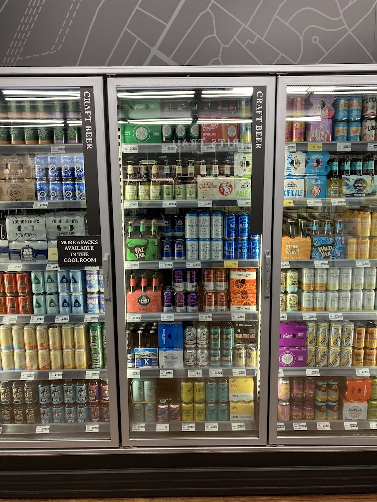 Images Liquorland Warrawong (Bayview)