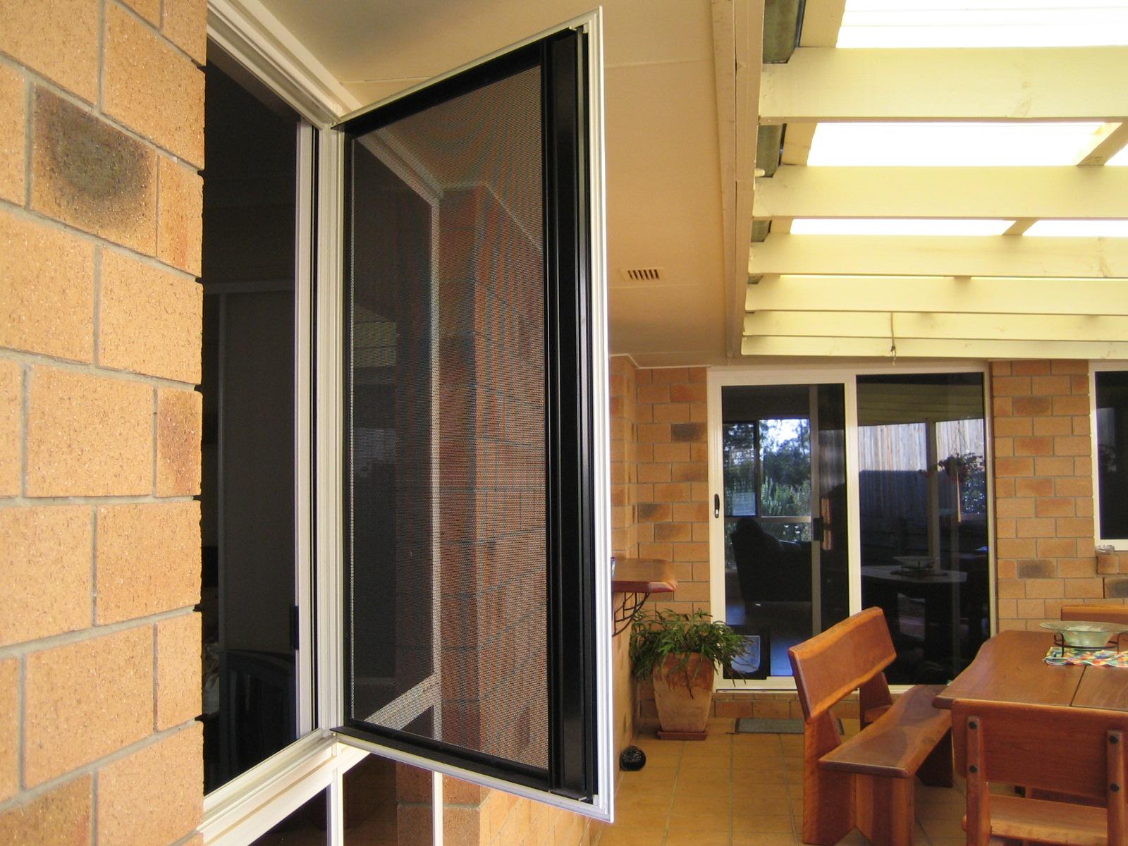 Images Vincent Security - Crimsafe Security Screens & Doors Brisbane